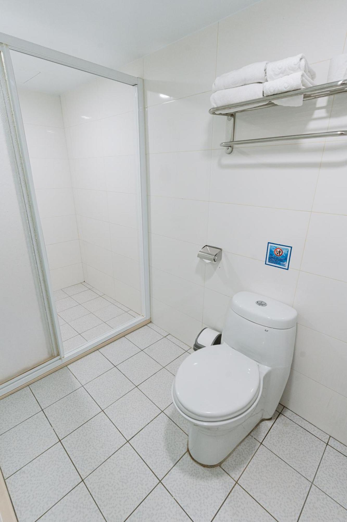 歐法行旅 O Fun Hotel Tajpej Kültér fotó