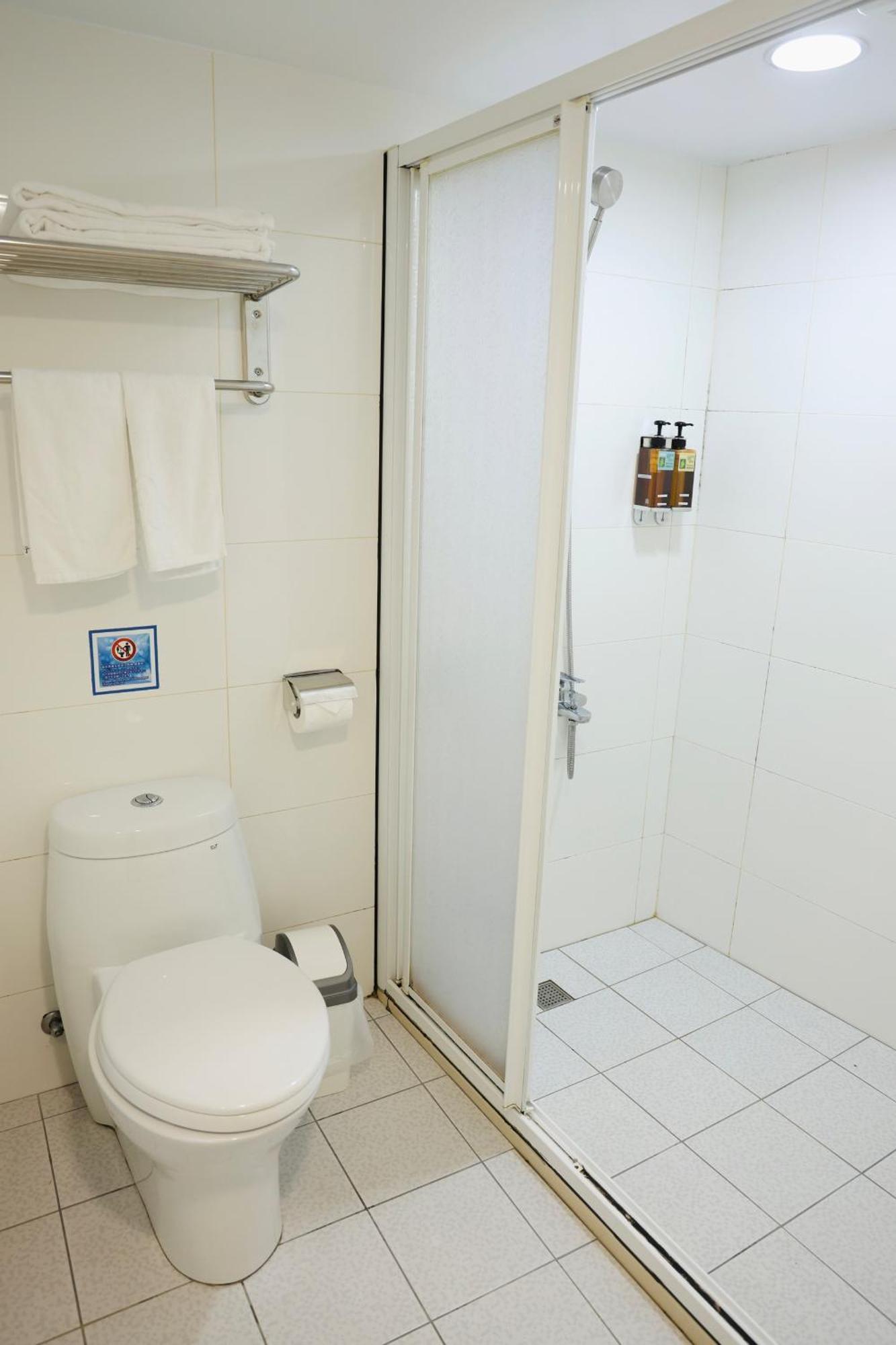 歐法行旅 O Fun Hotel Tajpej Kültér fotó